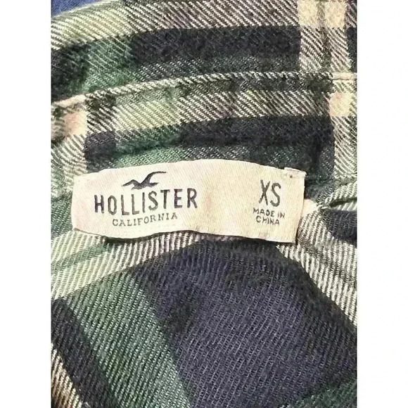 Hollister Flannel, Long Sleeve Green & Blue Size XS. Button Down - Picture 4 of 4